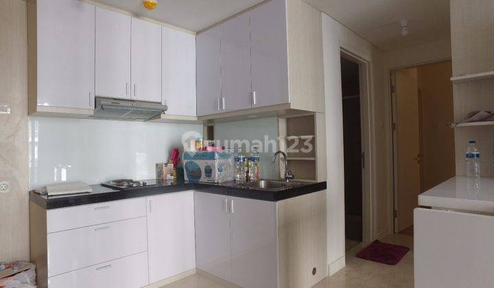 Disewakan  Apartemen Landmark Residence 3 Kamar Tidur Furnished  Bagus 2