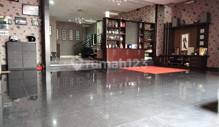 Dijual Jarang Ada Kost dan Rumah Minimalis Dekat Maranatha, Surya Sumantri  Furnished Bagus