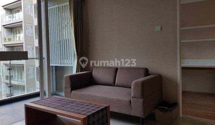 Sewa Apartment Landmark Residence 2 KT Furnished Sangat Terawat  2