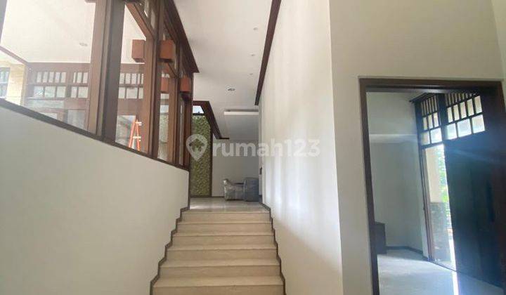 Rumah Setraduta Minimalis Modern Bandung 2