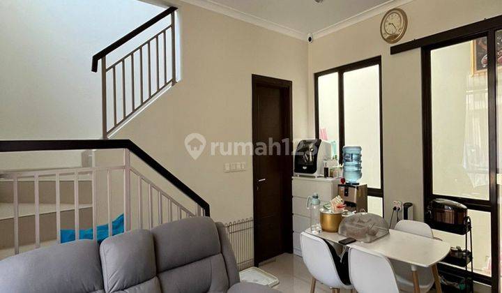 Dijual Cepat Rumah Podomoro Park Furnished Siap Huni  2