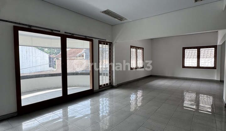 Office Business Space Cafe Ready-to-Use House Main Road Dago