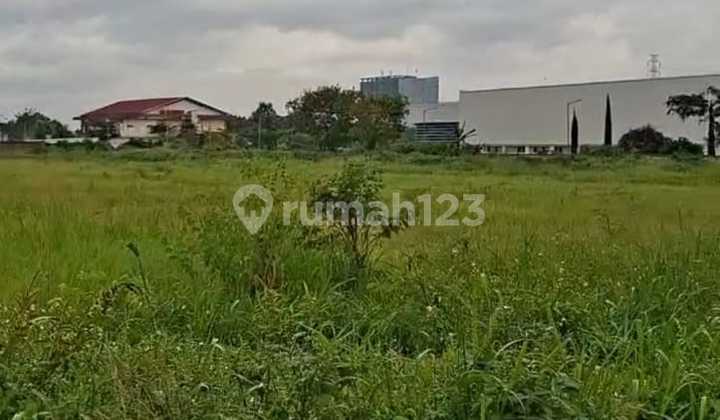 Strategic Spacious Plot in Gedebage Strategic Spacious Plot in Gedebage