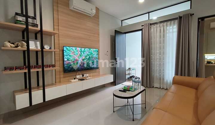 Rumah Summarecon Cluster Flora Siap Huni Full Furnished