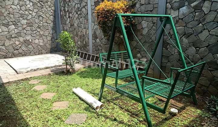 Pastoral Wing Serene House 1 Story Ready to Live In Front and Back Garden