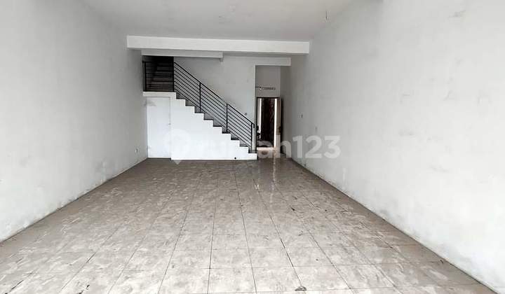 Ruko Murah Siap Huni di Taman Kopo Indah 3 Ruko Murah Siap Huni di Taman Kopo Indah 3