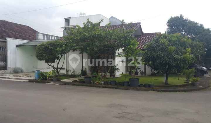 Rumah Nyaman Asri di Cluster Kopo Permai Bandung Rumah Nyaman Asri di Cluster Kopo Permai Bandung