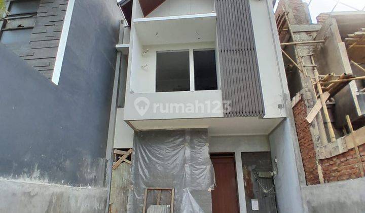 Rumah Modern Minimalis Baru di Mekarwangi Bandung 2