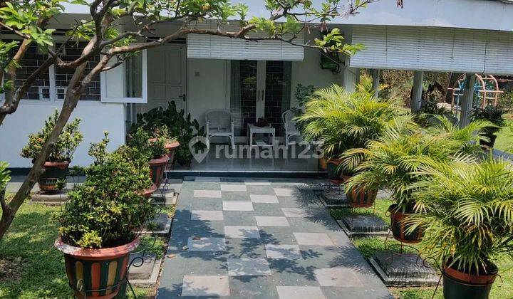 Rumah Villa Istimewa Nyaman di Raya Ciapus  2