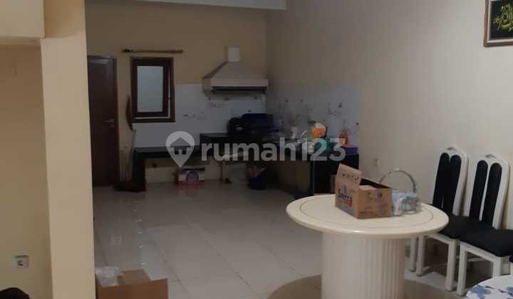 Luxury House Cipamokolan 2