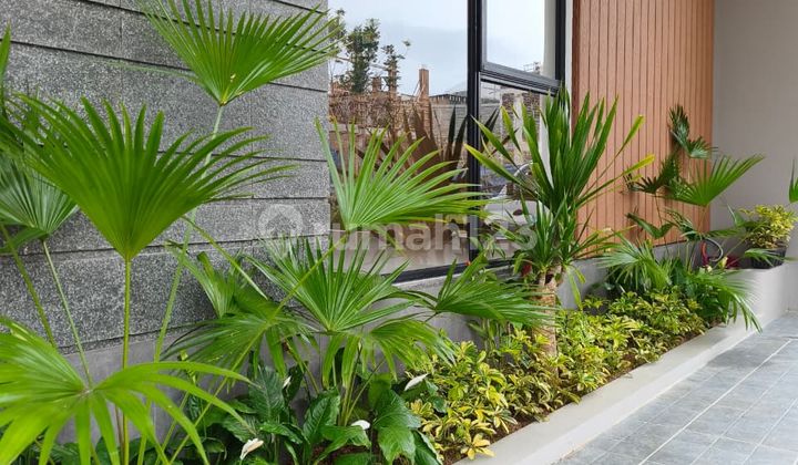 Luxury Riverside Residence House 2