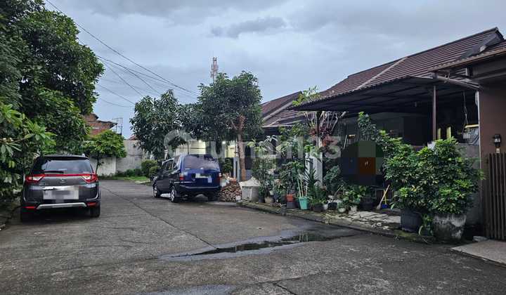 Quick Sale: Taman Kopo Indah 3 House 2