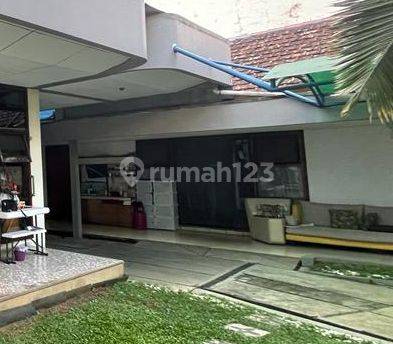 Rumah Strategis Bisa Untuk Ruang Usaha Mainroad Riau Bandung  1