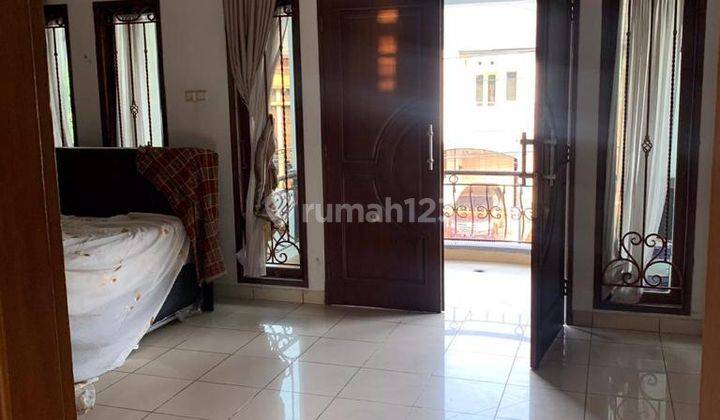 Rumah 2 Lantai Ada Kolam Renang Furnished Batununggal Bandung 2