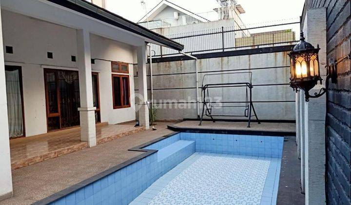 Rumah 2 Lantai Ada Kolam Renang Furnished Batununggal Bandung 1