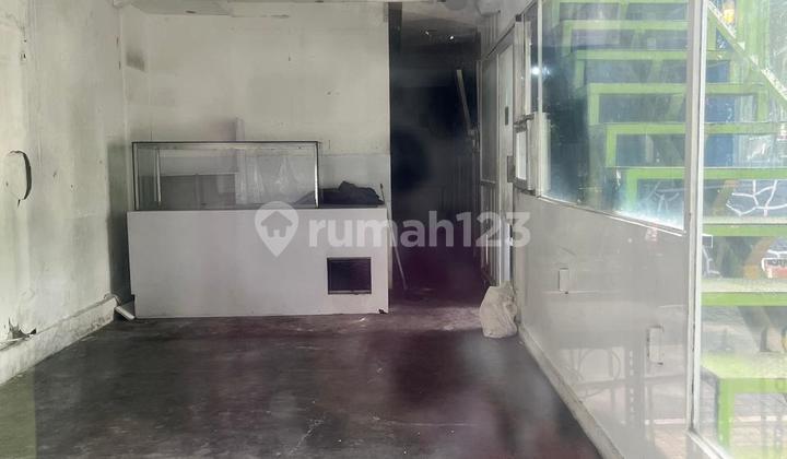 Disewakan Ruang-usaha Di Sayap Riau