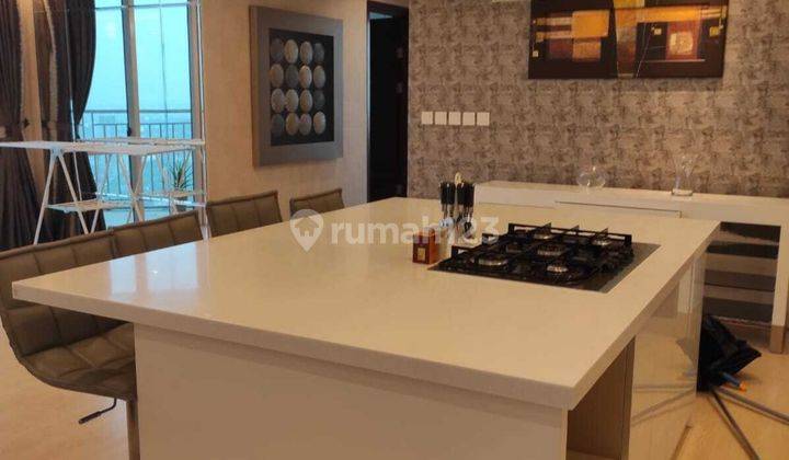 For Rent Penthouse Denpasar Residence 3+1 2