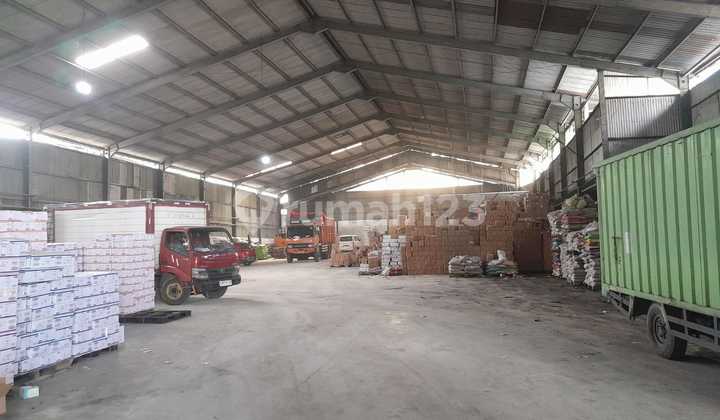 Warehouse for Rent, 2200 sqm, Strategic Container Access