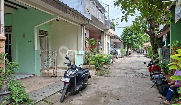Rumah Cantik Minimalis..dua Lantai Anggun