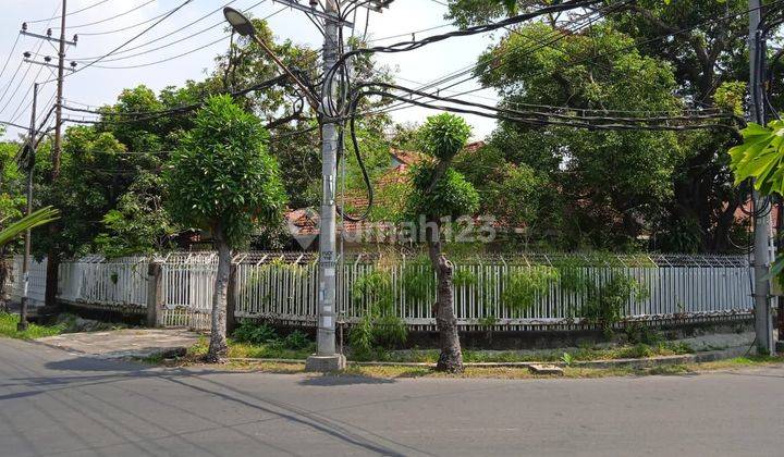 Rumah di Jalan Ambengan 1 Lantai Surabaya Timur 1