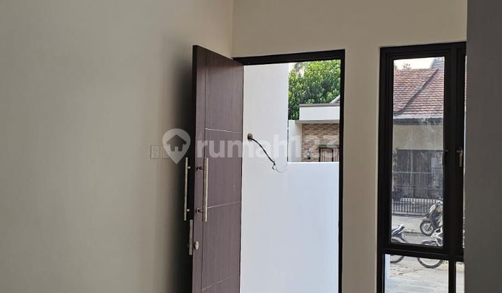 Affordable Sale: Custom 2-Story Minimalist Modern House Near Citra Raya Tangerang. 2