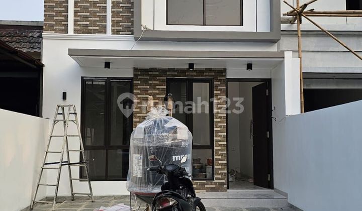 Dijual Murah Rumah Custom 2 Lantai Minimalis Modern Dekat Citra Raya Tangerang 