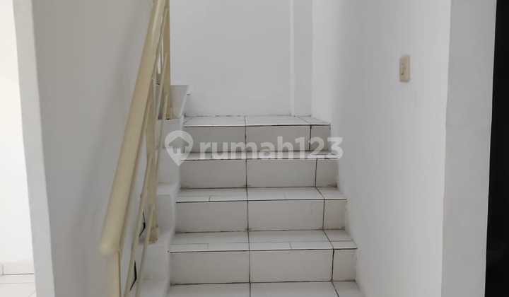 Cheap Sale 3-Story Shop House on Wide Street in Citra Raya Tangerang 2
