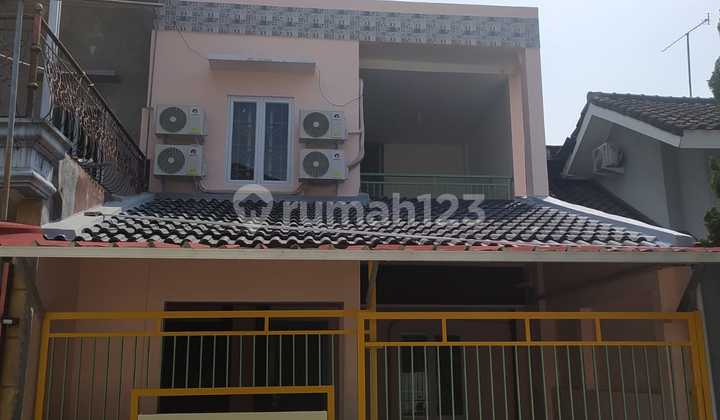 Many Rooms for Rent and Fully Furnished House in Citra Raya Tangerang Many Rooms for Rent and Fully Furnished House in Citra Raya Tangerang