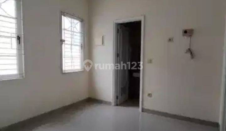 Dijual. Cepat Rumah Di West Europe.green Lake City Harga Bu 2