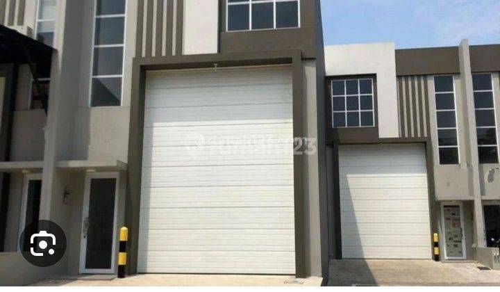 Di Jual Harga Modal  Gudang Multiguna Di Green Lake City Kawasan Pergudann Elite.  Tanpa Pungli 1