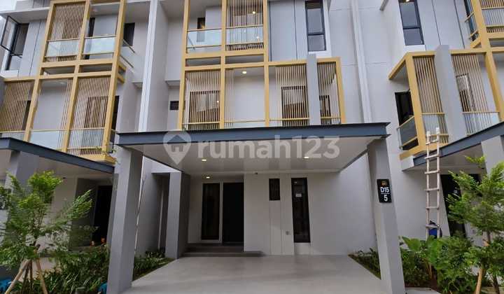 Brand New House in BSD, Eonna K Town, Location Opposite Mall Eastvara BSD.