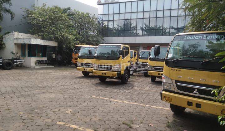 Dijual  Cepat Dan MURAH Ruang USAHA eks Showroom MOBIL DI kalimalang  2