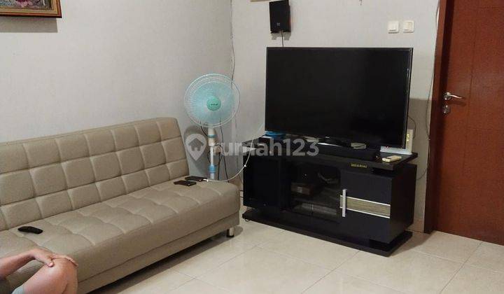 Di Sewakan Rumah  Di Kosambi Baru 3 Lantai Semi Furnish 2