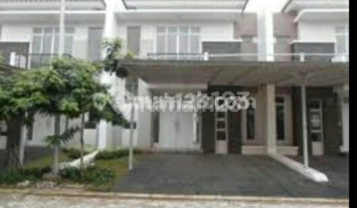 Disewakan Rumah Mewah dan Bagus di Cluster Amerika Latin