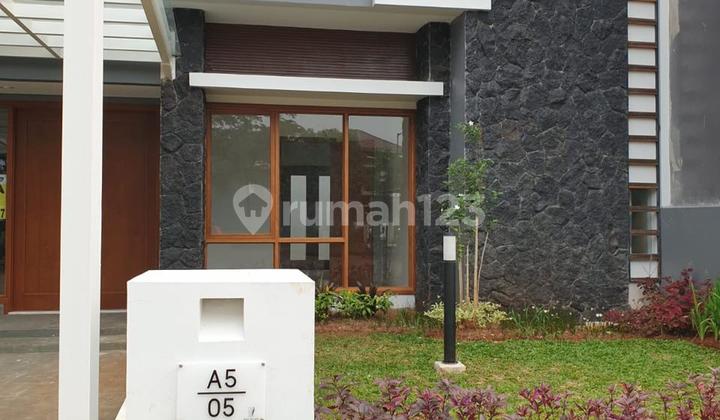 Disewakan Rumah Mewah Dan.luas di Metland Puri Dekat Toll 2