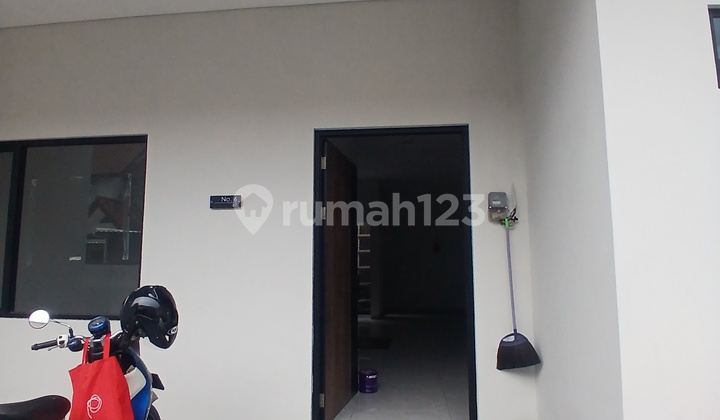 Brand New Stand Alone Building House In Luxurious And Nice Metland