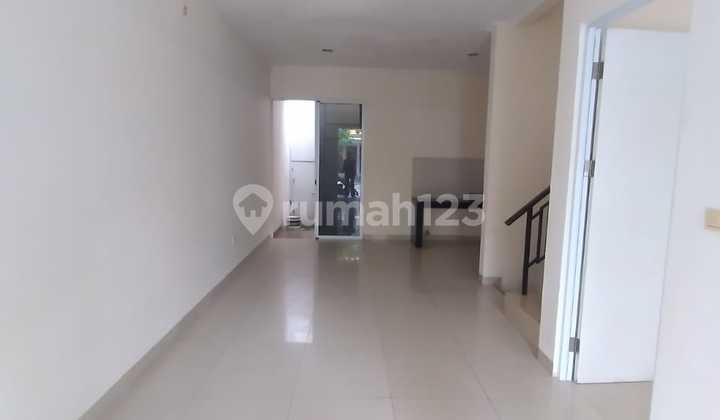 Dijual Murah Banget Rumah Di.green Lake City 2 Lantai