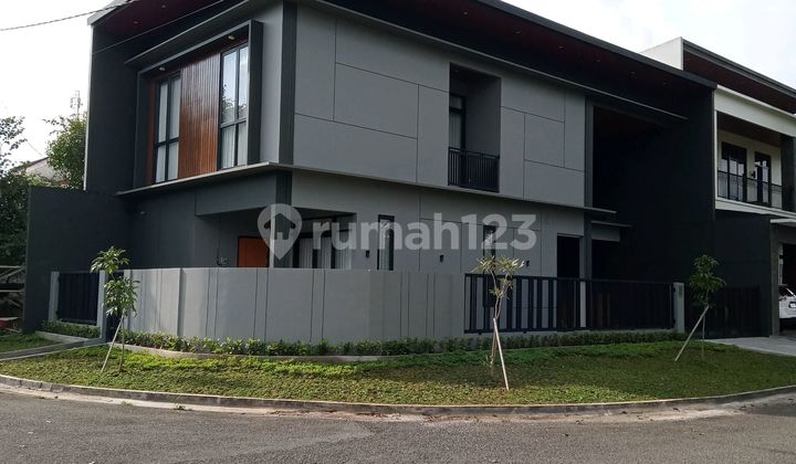 Di Jual Rumah Cantik Siap Huni di Grand Wisata Bekasi.