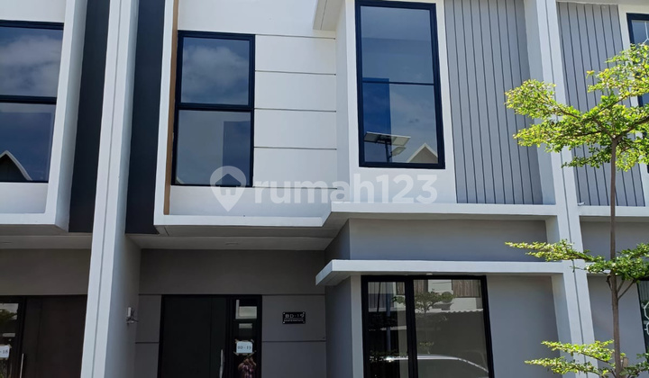 2-Storey House Ready to Occupied Near Hangtua University, Its