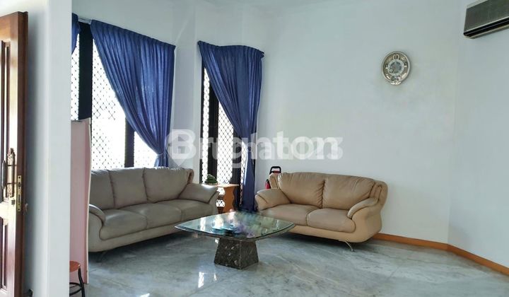 Rumah 2 LT Terawat dan Lokasi Strategis di Jl Raya Satelit Barat Surabaya 2