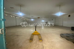 Gudang Lokasi 0 Jalan Raya Dekat Pusat Bisnis Raya Kenjeran