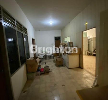 Warehouse in Kenjeran 3058.0 M² Location 0 Jalan Raya Warehouse in Kenjeran 3058.0 M² Location 0 Jalan Raya