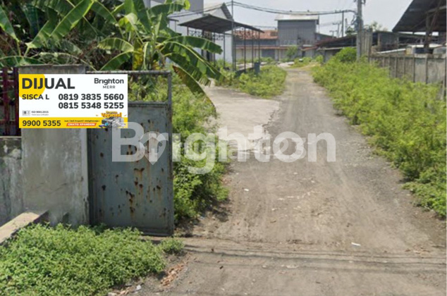 FACTORY ON JAKSA AGUNG SUPRAPTO STREET, LAMONGAN