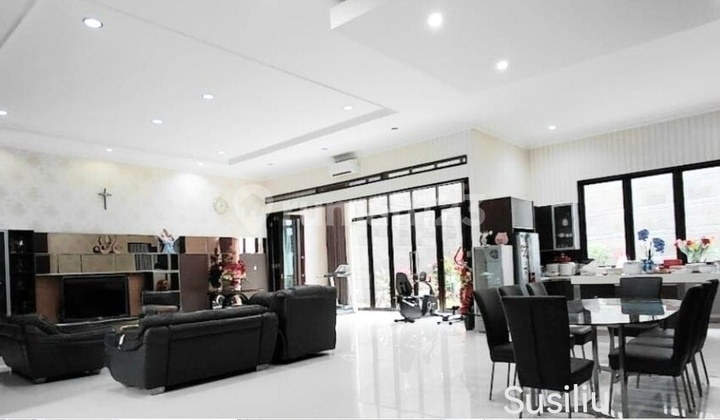 Rumah Luas Furnished Mekar Wangi Siap Huni