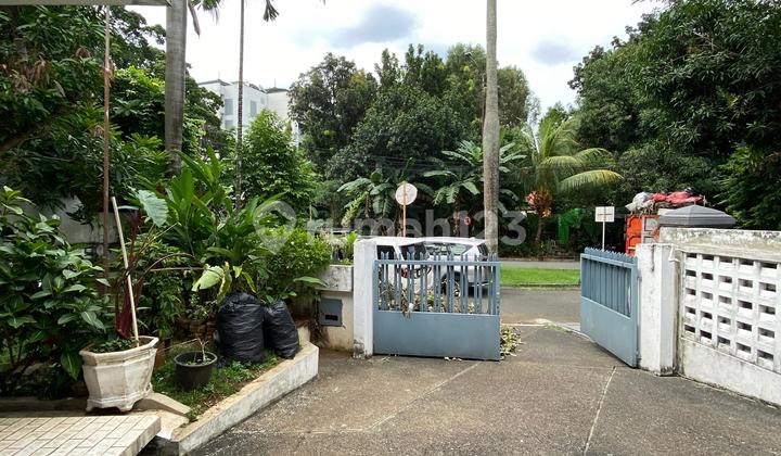 Below NJOP Land, Ready to Occupy in Pondok Indah, Strategic Location