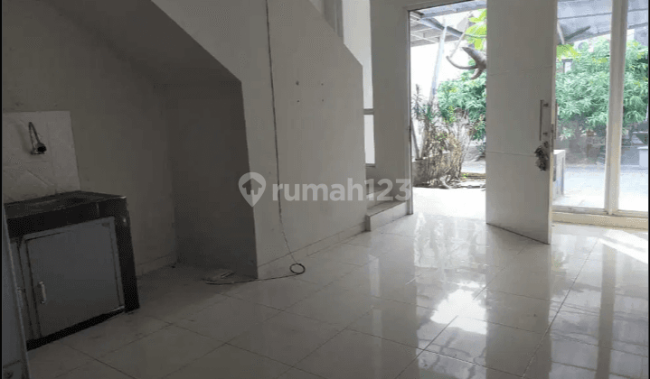 Butuh Uang Cepat,Rumah 2 Lantai Di Cluster Premium Graha Raya 2