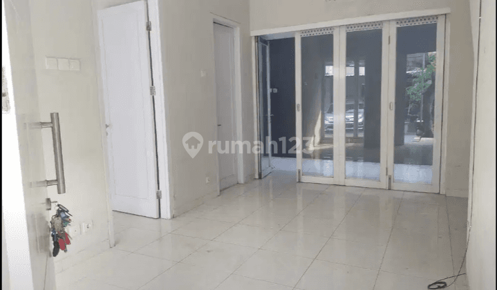 Butuh Uang Cepat,Rumah 2 Lantai Di Cluster Premium Graha Raya 1