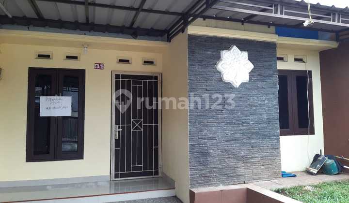 For Rent Clean and Neat House Near Mosque Villa Rizki Ilhami For Rent Clean and Neat House Near Mosque Villa Rizki Ilhami