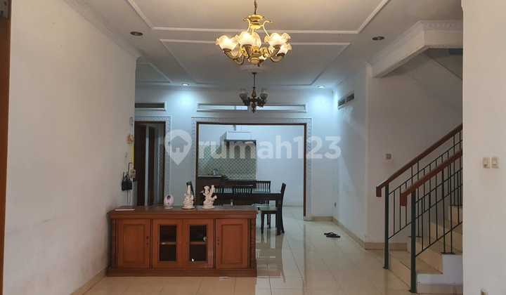 Rumah Bagus Dan Luas Di Mutiara Sentul Jual Cepat