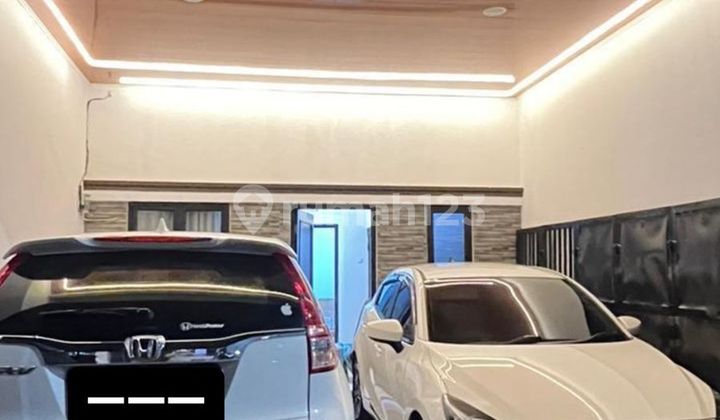 Dijual Rumah 3 Lantai Dekat Stasiun Tanjung Barat 2